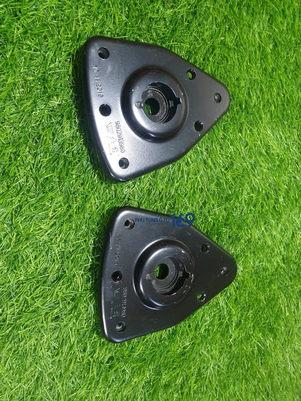 Bát bèo phuộc nhún trước Peugeot 5008 Bát bèo phuộc nhún trước Peugeot 5008