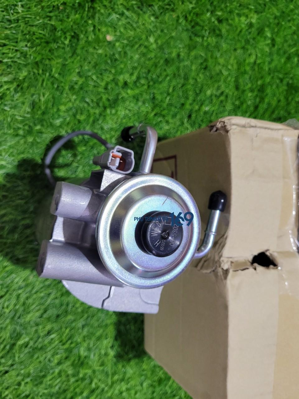 Bơm tay nhiên liệu Everest Bơm tay nhiên liệu Everest