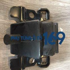 Cao su chân máy Navara