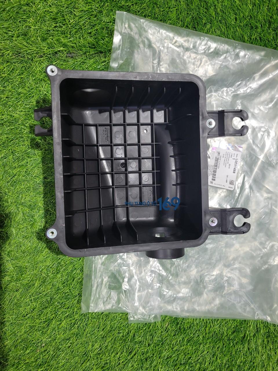 Hộp lọc gió dưới Matiz 3 Hộp lọc gió dưới Matiz 3