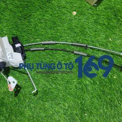 Khóa ngậm cửa trước lái Picanto