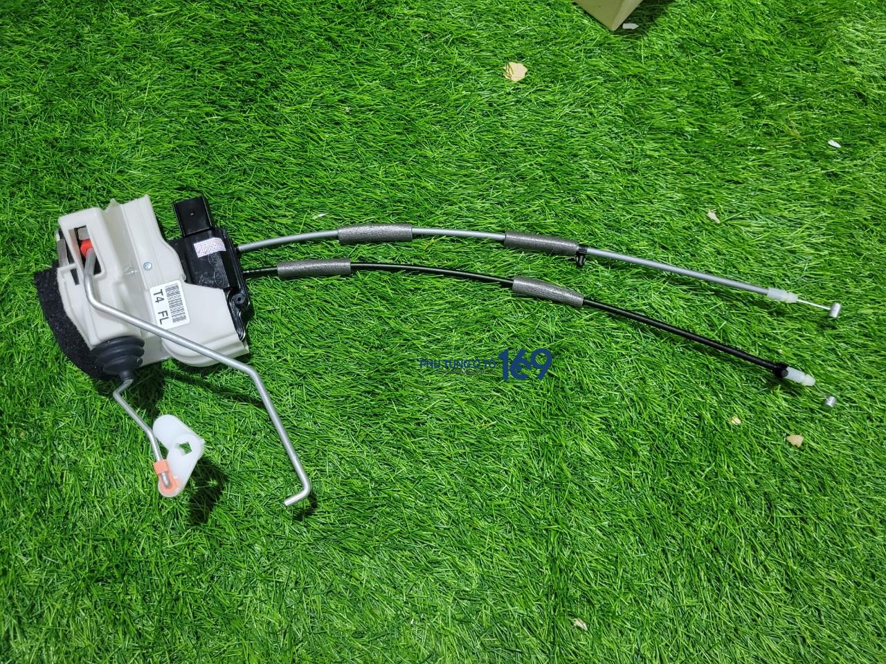 Khóa ngậm cửa trước lái Picanto Khóa ngậm cửa trước lái Picanto