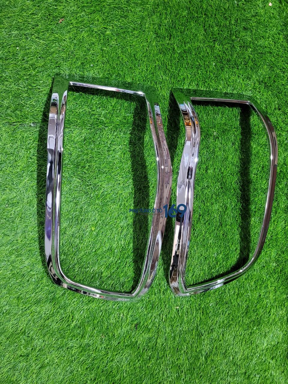 Ốp đèn pha Hiace Ốp đèn pha Hiace