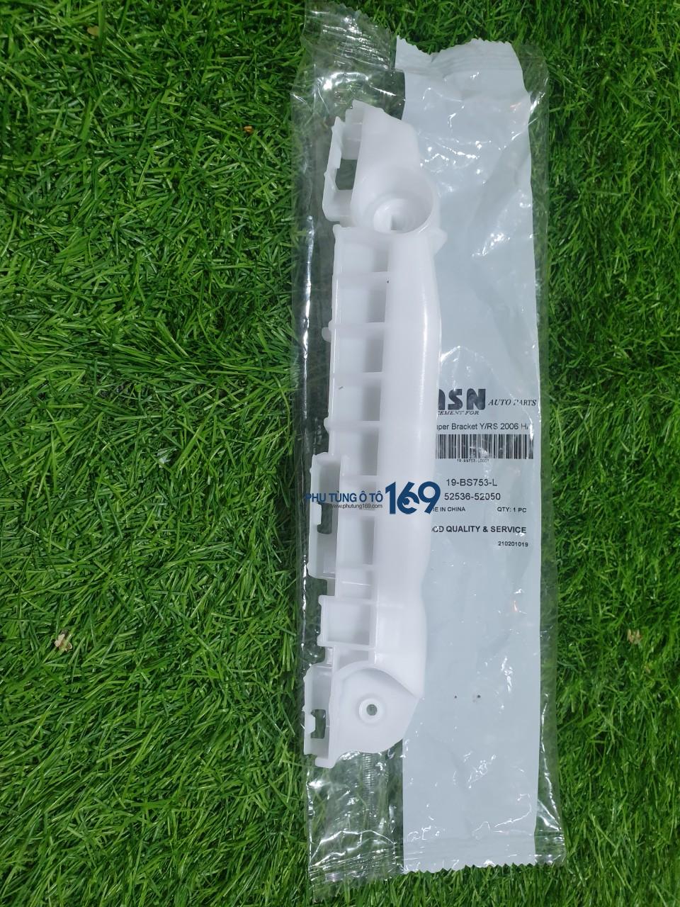 Bát cài cản trước Yaris Bát cài cản trước Yaris