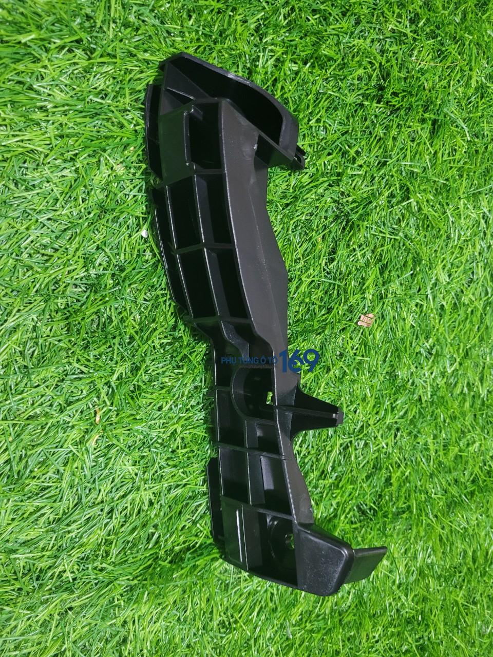 Phe cài cản trước phụ Fortuner Phe cài cản trước phụ Fortuner