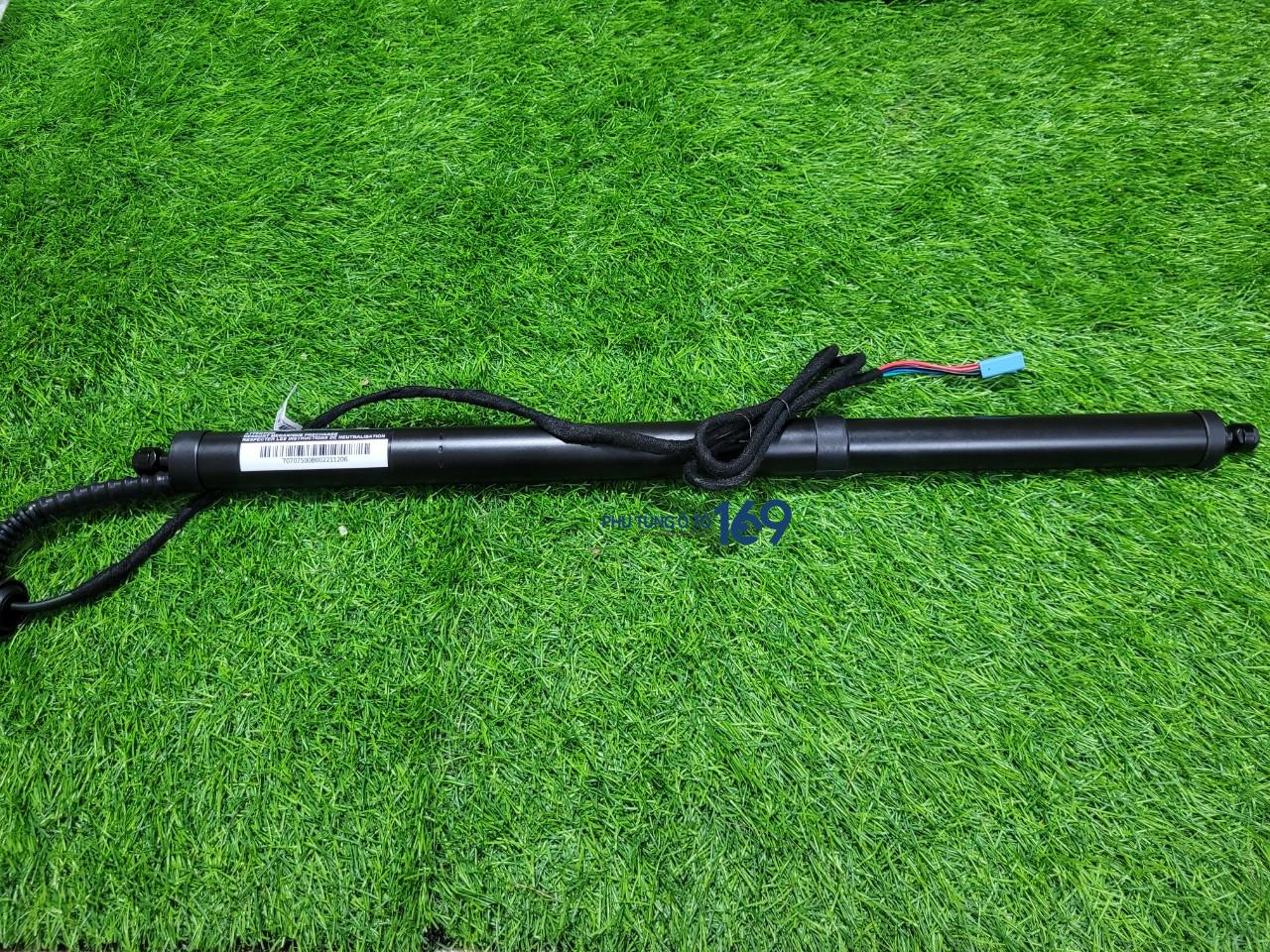 Ty cửa hậu điện Terra Ty cửa hậu điện Terra