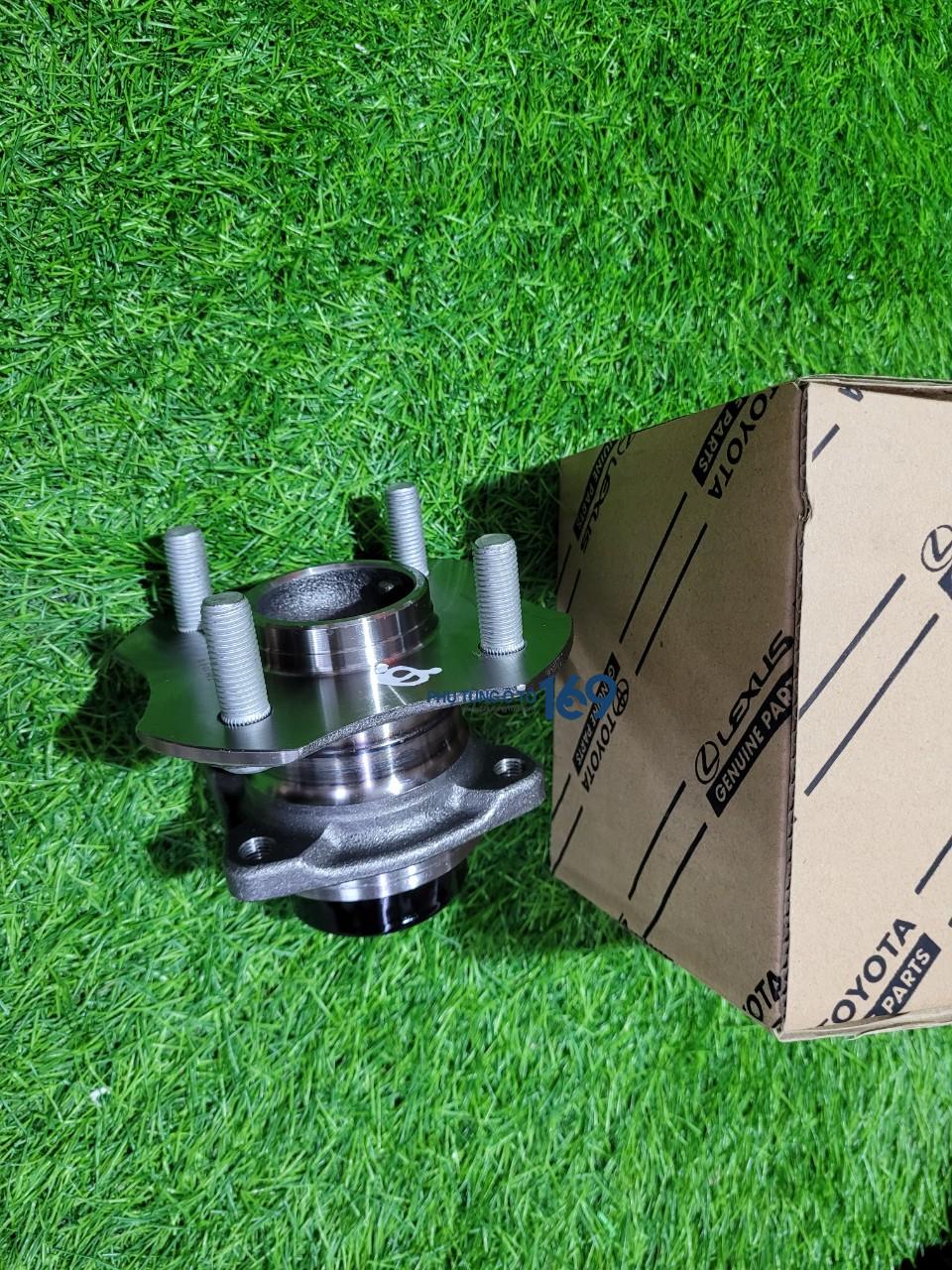 Bi may ơ bánh sau Altis Bi may ơ bánh sau Altis