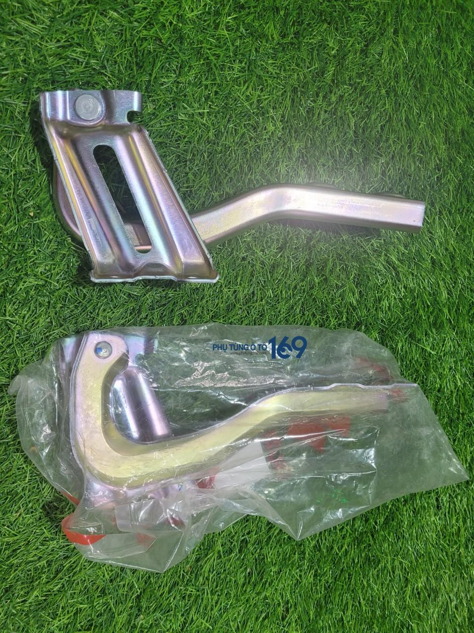 Bản lề nắp capo trái Ertiga Bản lề nắp capo trái Ertiga