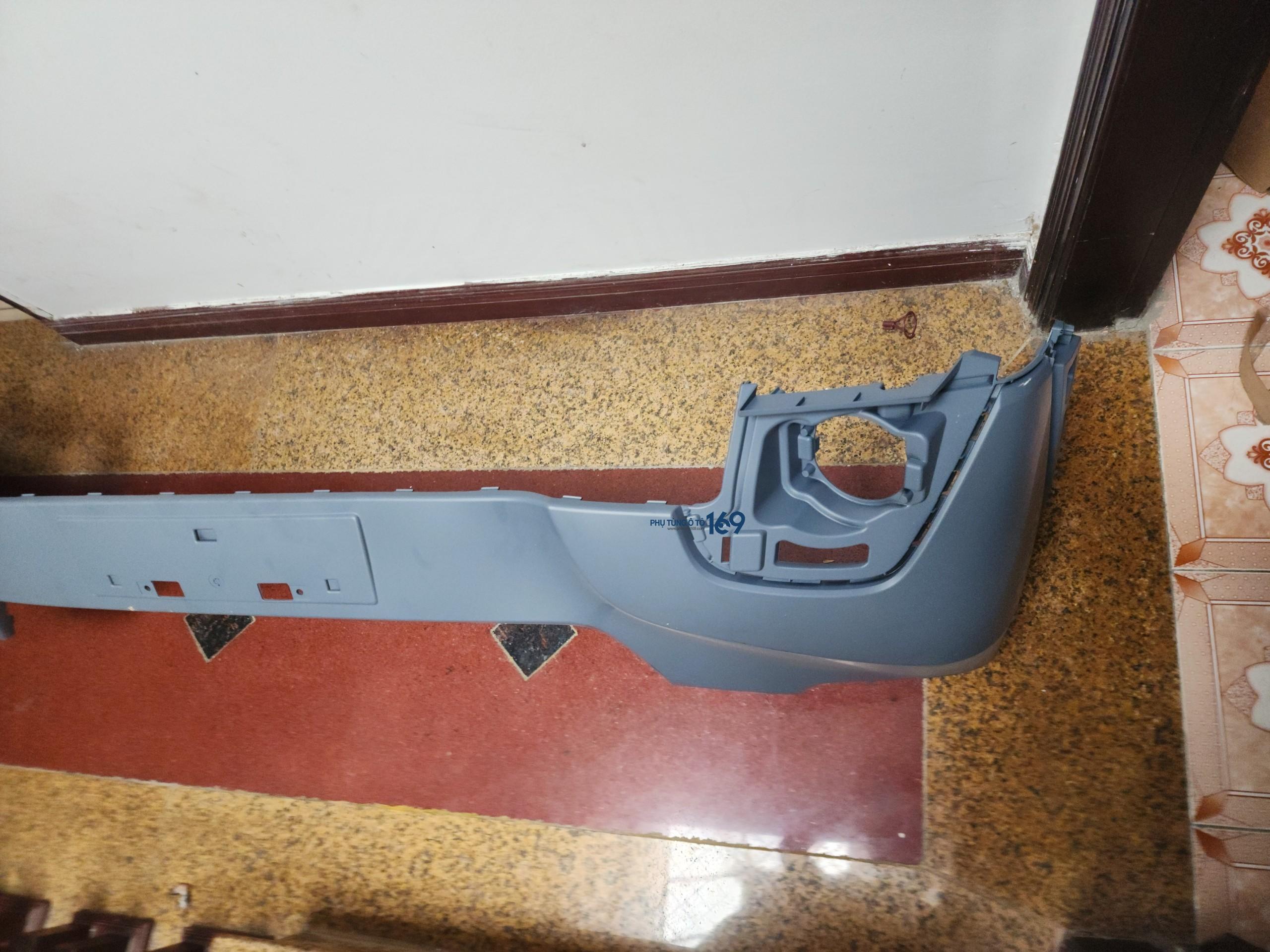 Ba đờ xốc trước miếng trên Suzuki Xl7 Ba đờ xốc trước miếng trên Suzuki Xl7