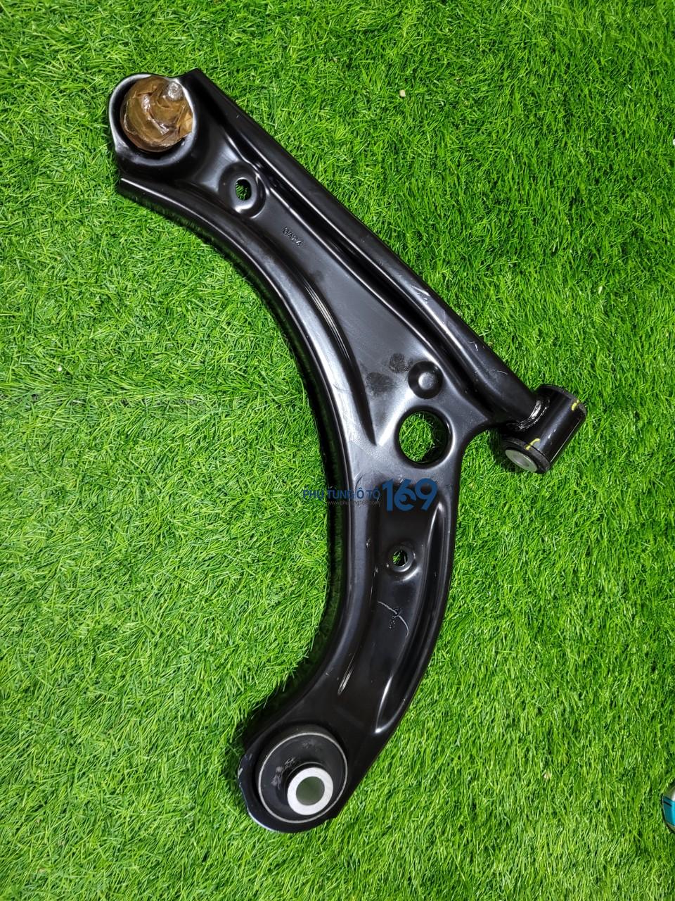 Càng A phải Ertiga Càng A phải Ertiga