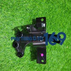 Chân máy trái Suzuki Xl7