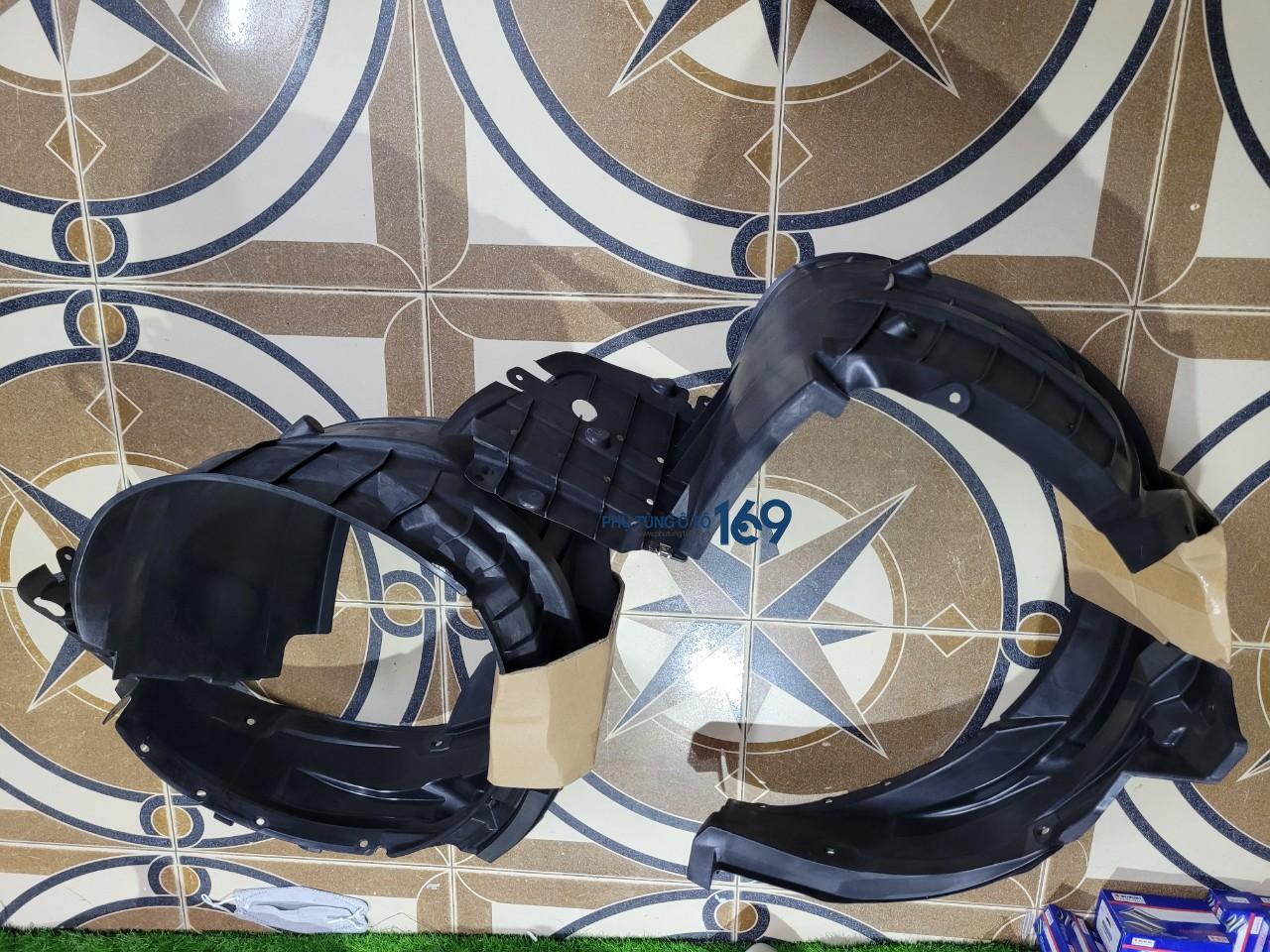 Chắn bùn lòng dè trước lái Ertiga Chắn bùn lòng dè trước lái Ertiga