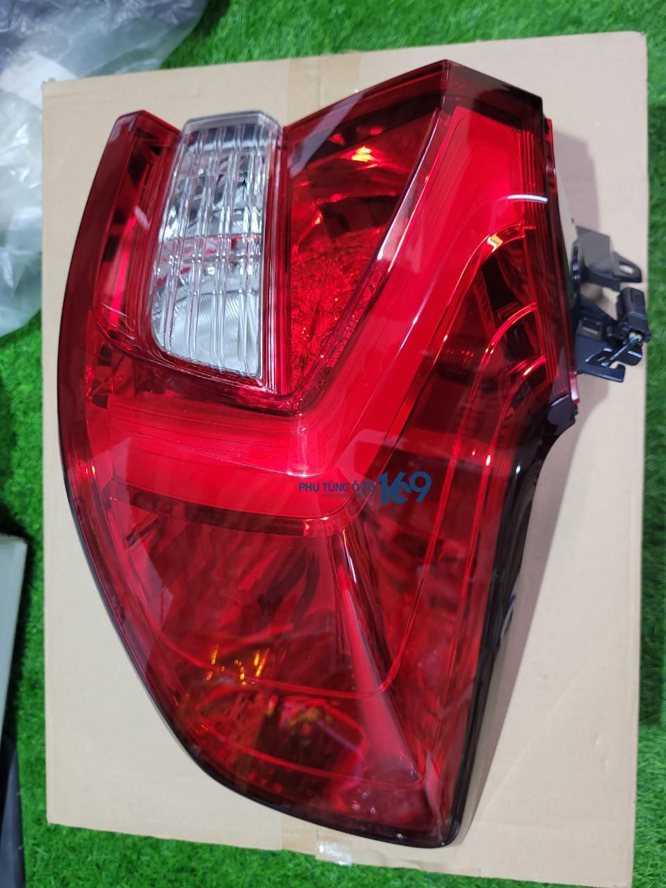 Đèn hậu miếng ngoài Ertiga Đèn hậu miếng ngoài Ertiga