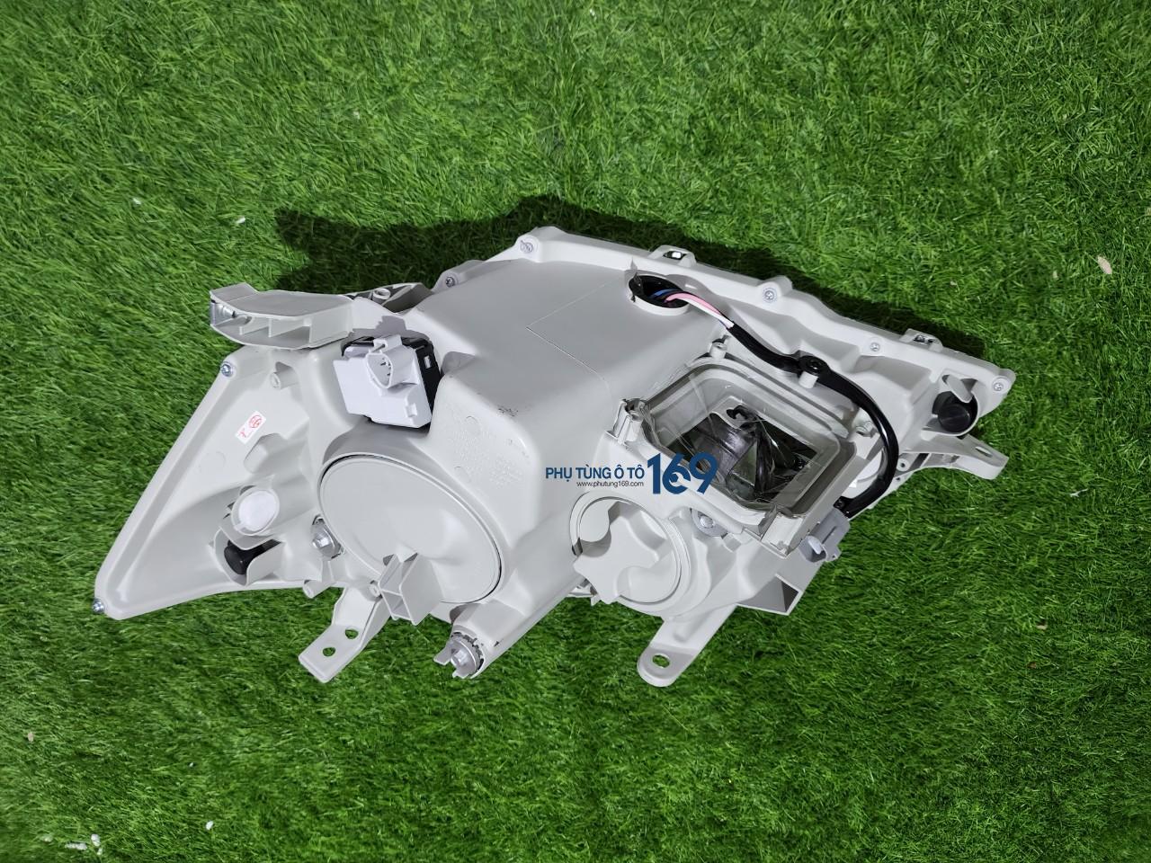 Đèn pha phải Camry 2.4 Đèn pha phải Camry 2.4