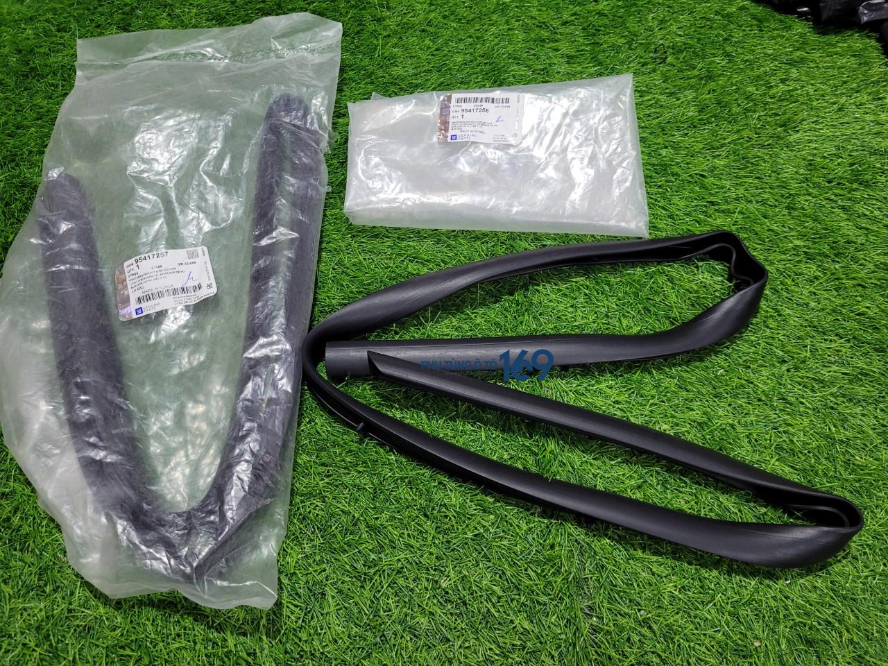 Gioăng thân cửa dưới Lacetti Cdx Gioăng thân cửa dưới Lacetti Cdx