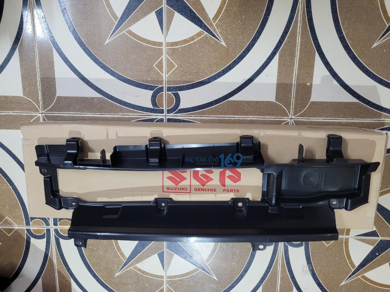 Hướng gió két nước dưới Suzuki Xl7 Hướng gió két nước dưới Suzuki Xl7