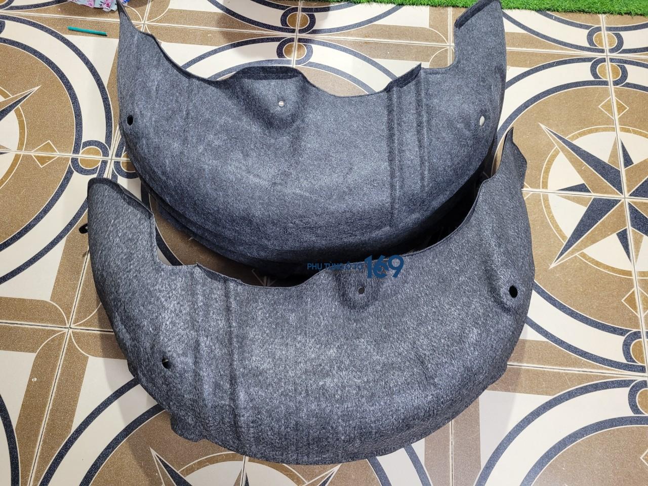 Chắn bùn lòng dè sau trái Santafe Chắn bùn lòng dè sau trái Santafe