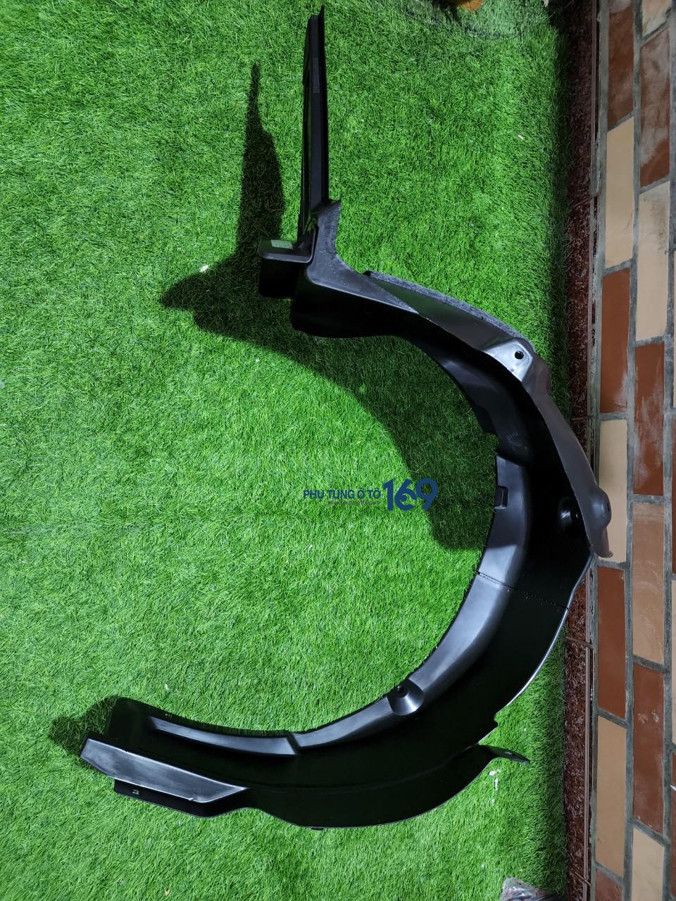 Lòng dè trước trái Rondo Lòng dè trước trái Rondo