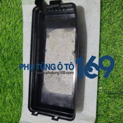 Nắp hộp cầu chì Captiva