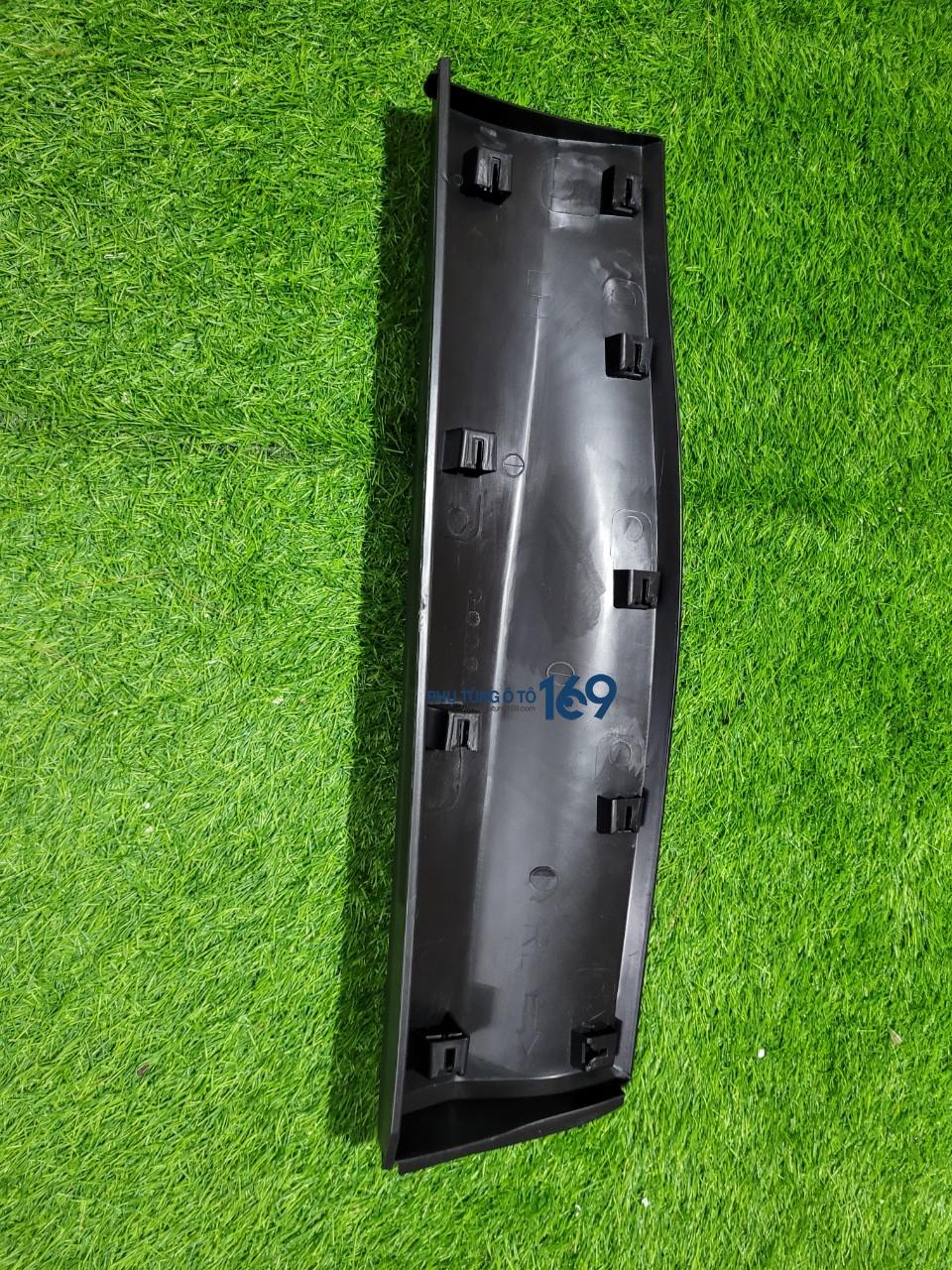 Ốp Ba bu lê cánh cửa Cx5 Ốp Ba bu lê cánh cửa Cx5