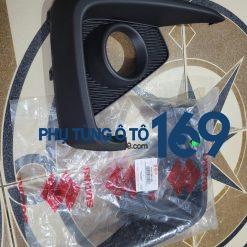 Ốp đèn gầm lái Ertiga