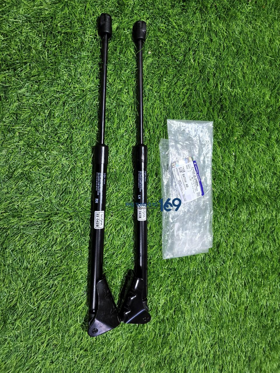 Ty đẩy cửa hậu Ertiga Tay mở cửa ngoài Jolie