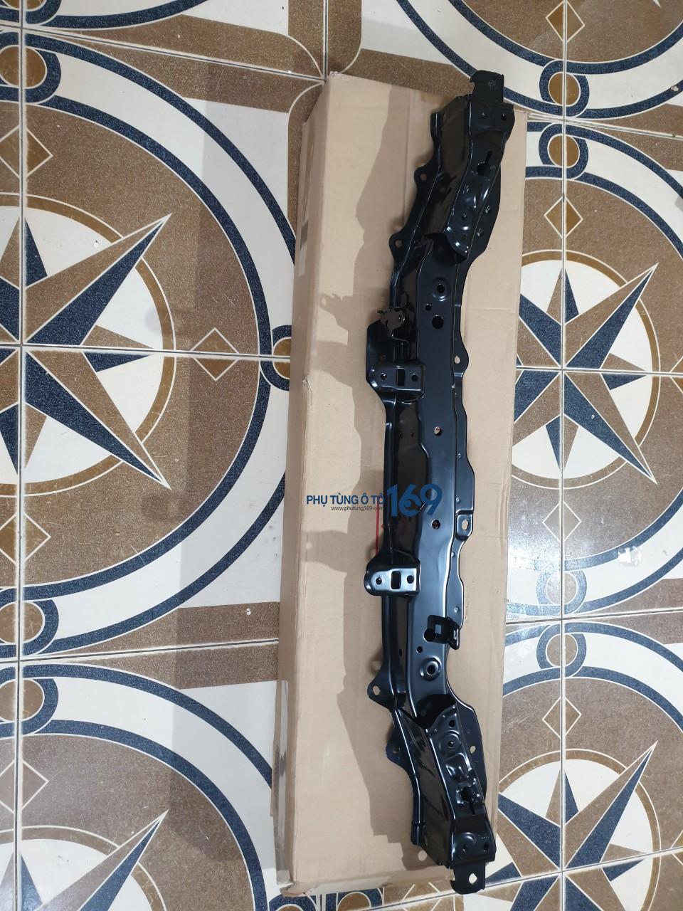 Xương đỡ khóa capo Ertiga Xương đỡ khóa capo Ertiga