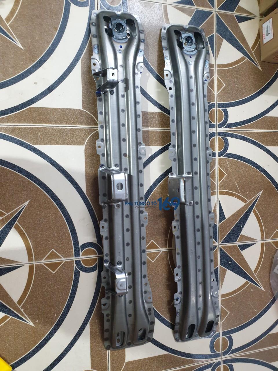 Xương giằng ngang đầu xe Ertiga Xương giằng ngang đầu xe Ertiga