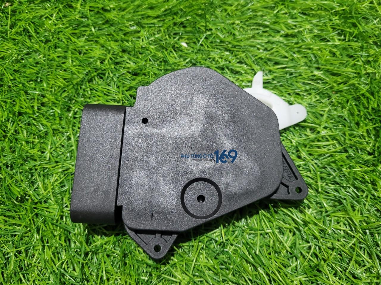 Chuột cửa Altis Chuột cửa Altis