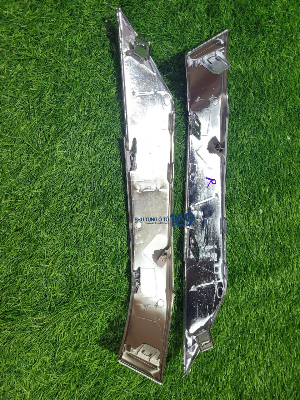 Nẹp mạ ga lăng phải Fortuner Nẹp mạ ga lăng phải Fortuner