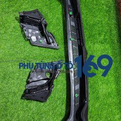 Máng nước chân kính chắn gió Civic