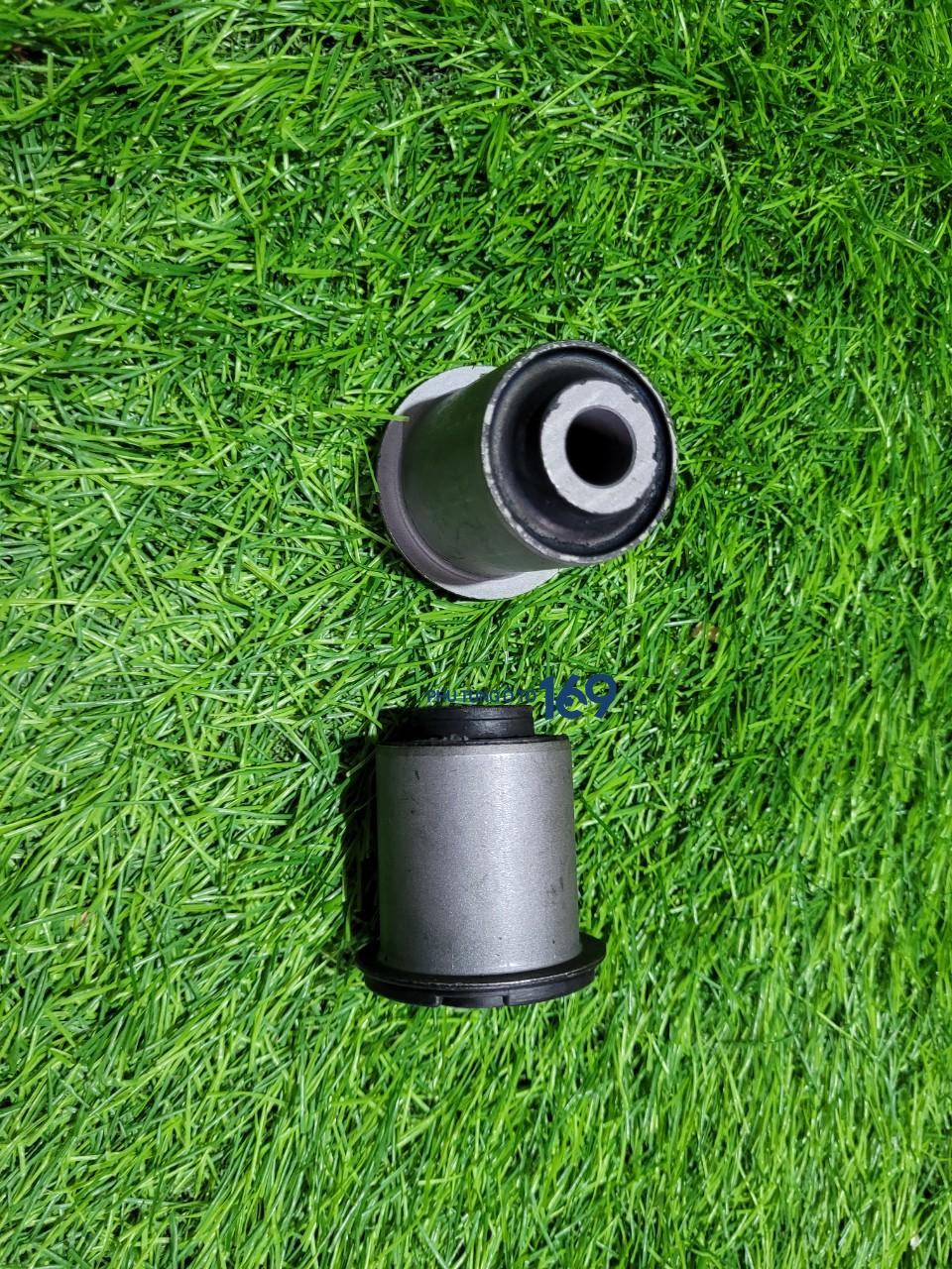 Cao su càng a nhỏ Tucson Cao su càng a nhỏ Tucson