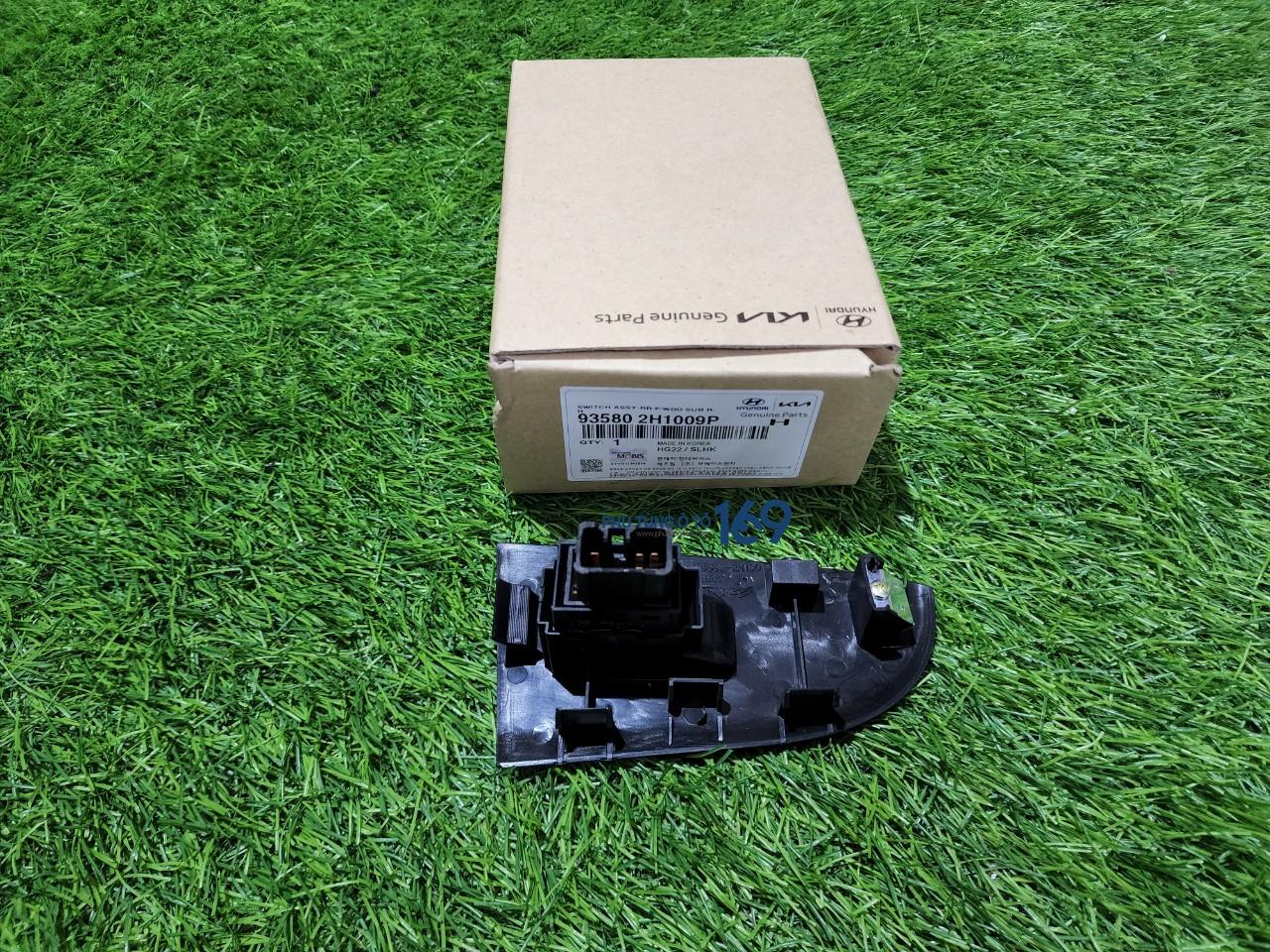 Công tắc lên kính trước Avante Công tắc lên kính trước Avante