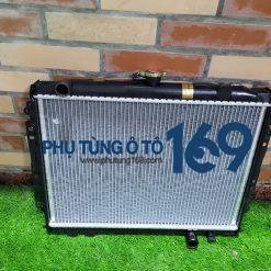 Két nước Pronto 7 chỗ