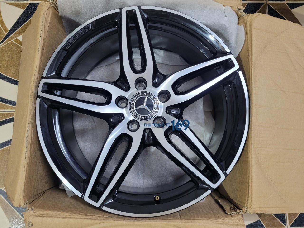 La zăng Mercedes E300 La zăng Mercedes E300