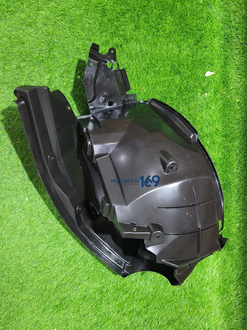 Chắn bùn lòng dè trước Ertiga Chắn bùn lòng dè trước Ertiga