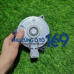 Morto quạt gió két nước Ertiga