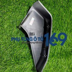 Ốp đầu bậc trước Everest