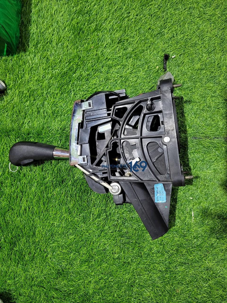 Cụm cần đi số Mondeo Cụm cần đi số Mondeo