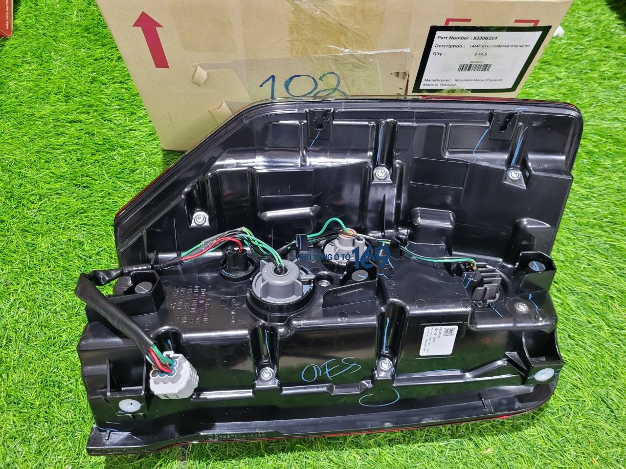 Đèn hậu phải Triton có led Đèn hậu phải Triton có led