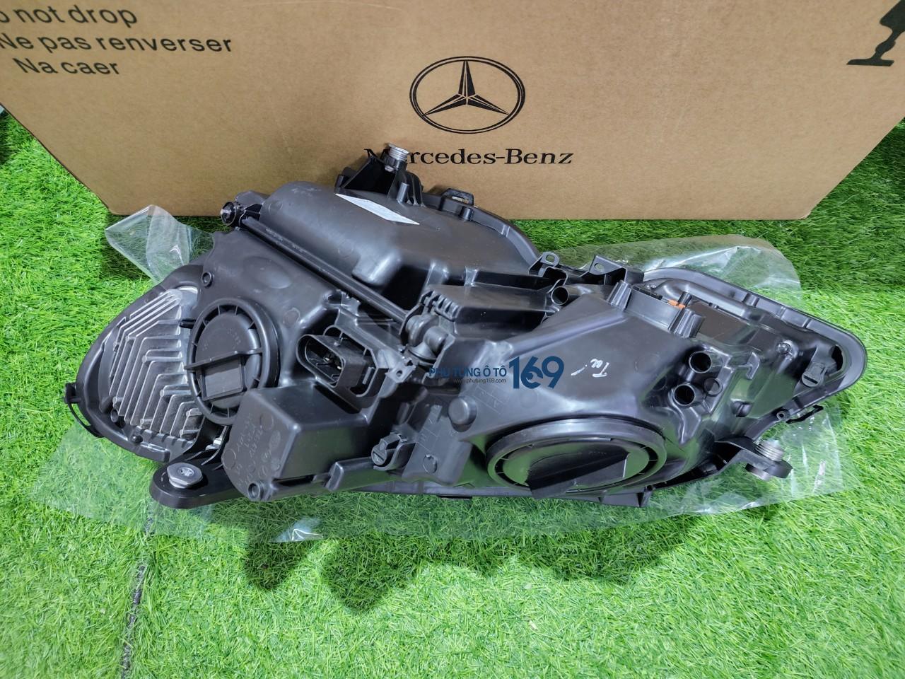 Đèn pha Mercedes E300 Đèn pha Mercedes E300