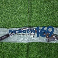 Nẹp mạ calang phải Bt50