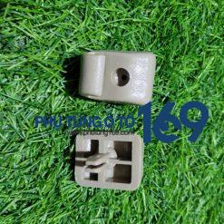 Núm giữ chắn nắng Pronto 7 chỗ