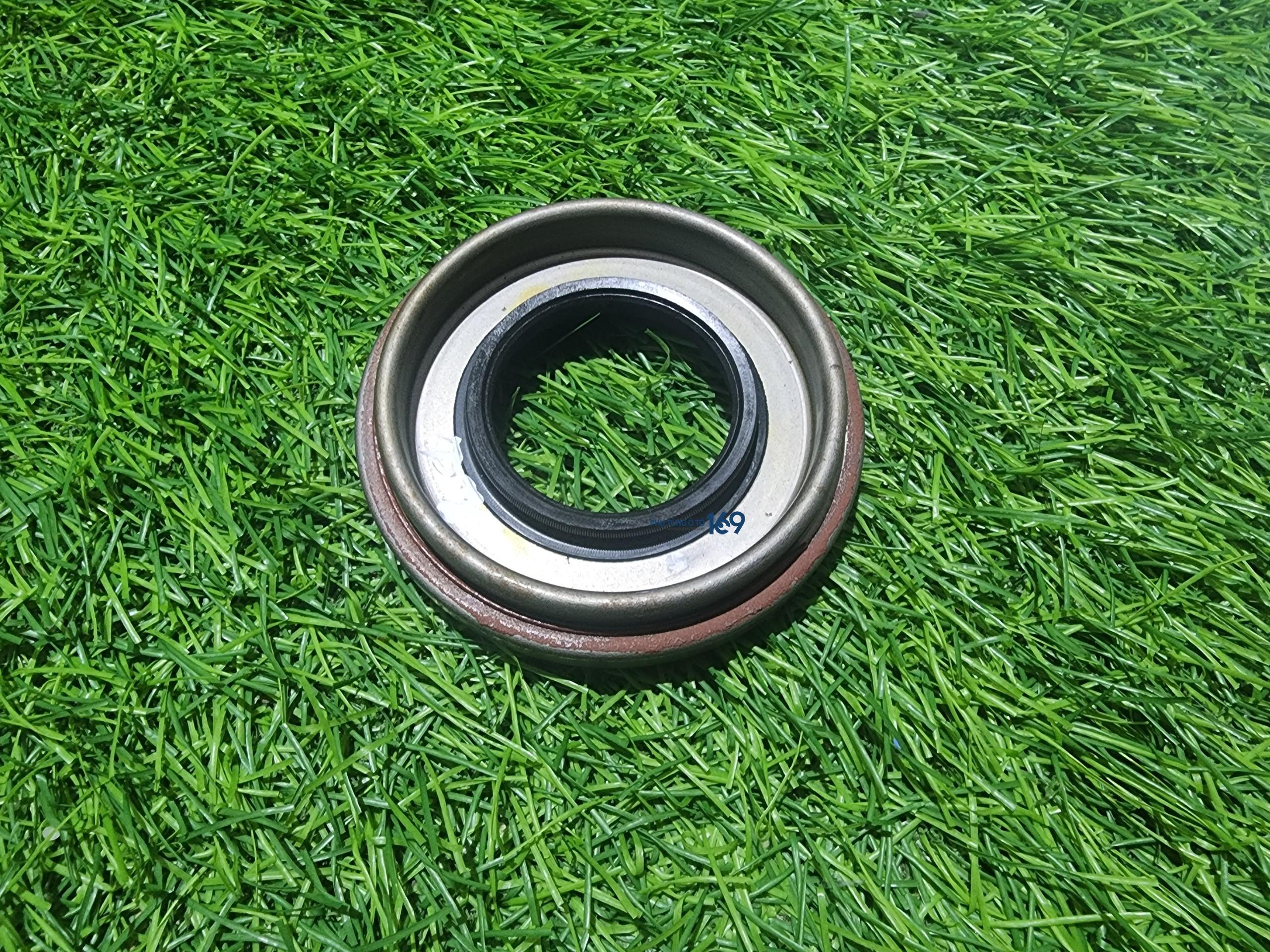 Phớt cầu Suzuki 5 tạ Phớt cầu Suzuki 5 tạ