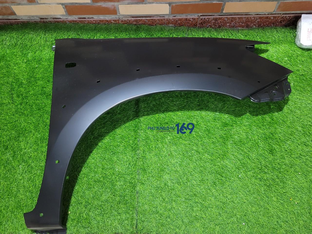 Tai xe phải Hilux Tai xe phải Hilux