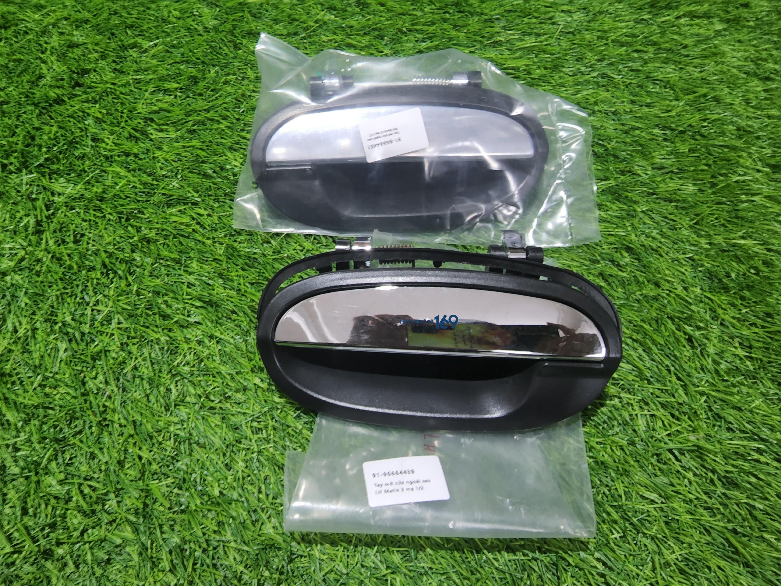 Tay mở cửa ngoài sau mạ Spark Tay mở cửa ngoài sau mạ Spark