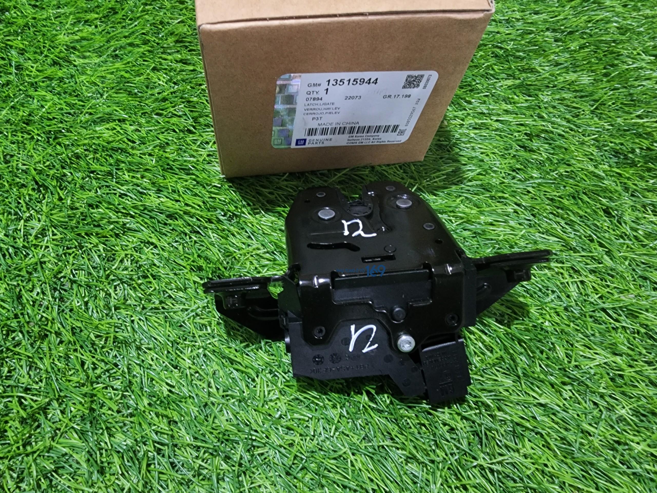 Cơ cấu khóa cốp Orlando Cơ cấu khóa cốp Orlando