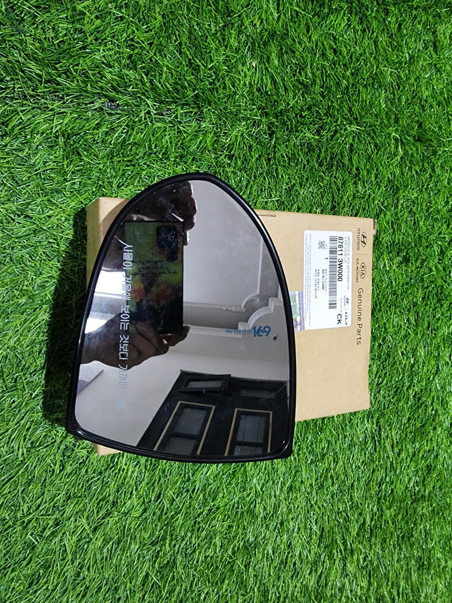 Mặt gương chiếu hậu phải Sportage Mặt gương chiếu hậu phải Sportage