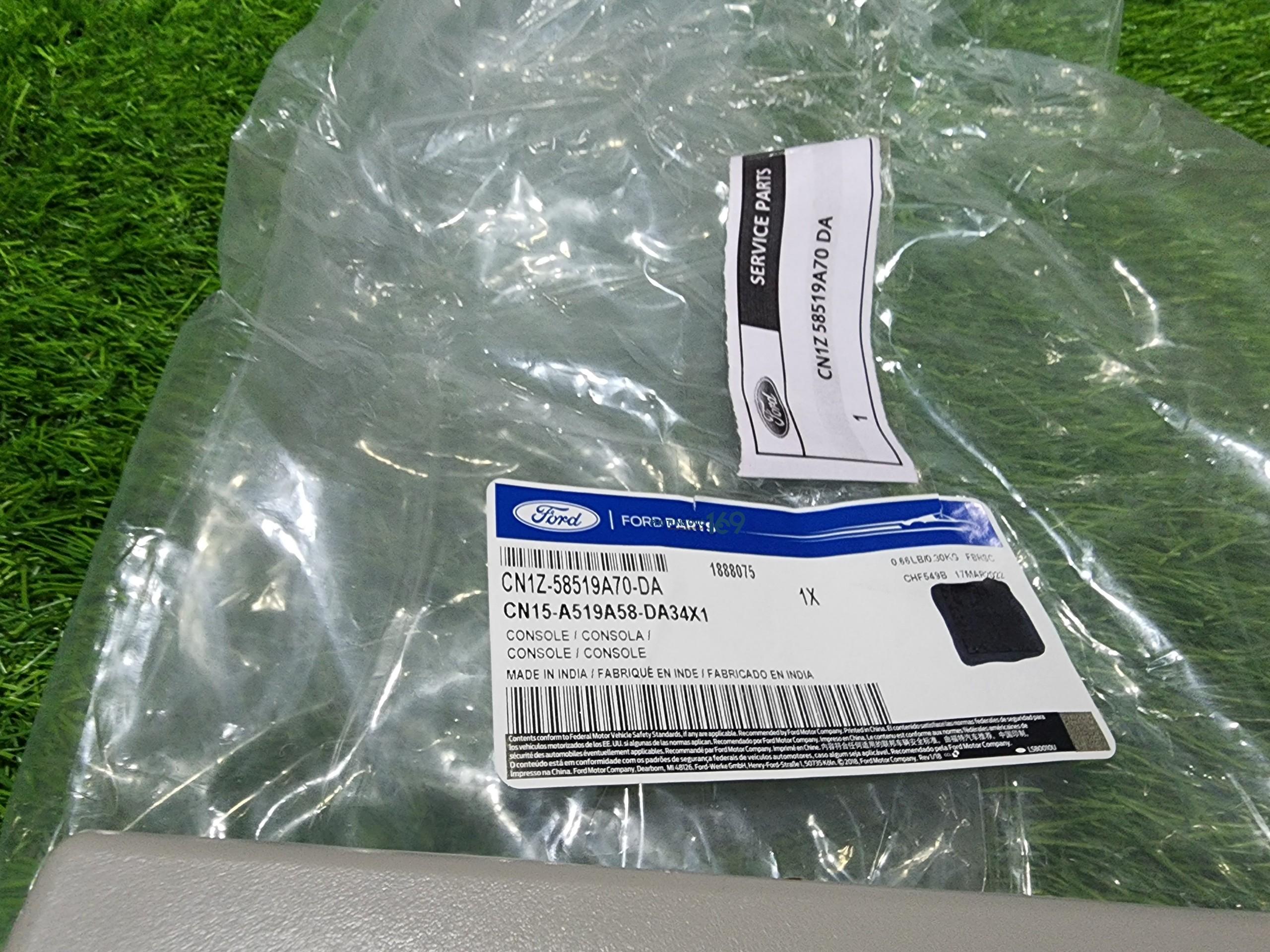 Ốp đèn trần Bt50 Ốp đèn trần Bt50