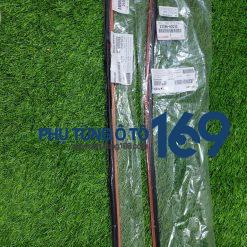 Ốp viền trên đài Prado